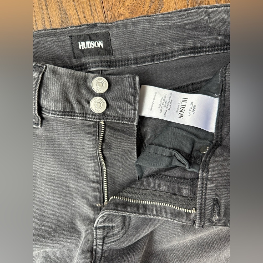 Hudson Ginny Straight Leg Distressed Faded Black Jeans Size 27 - Picture 4 of 11